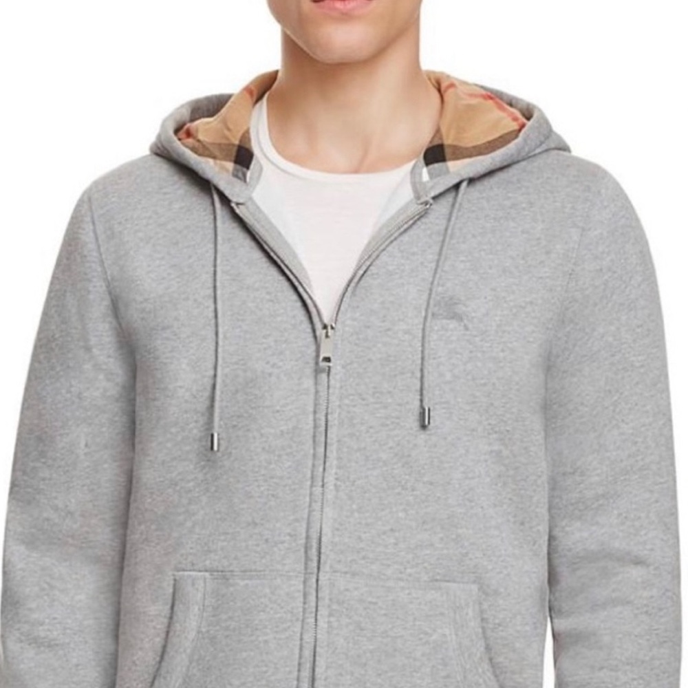 Burberry Claredon Hoodie size small